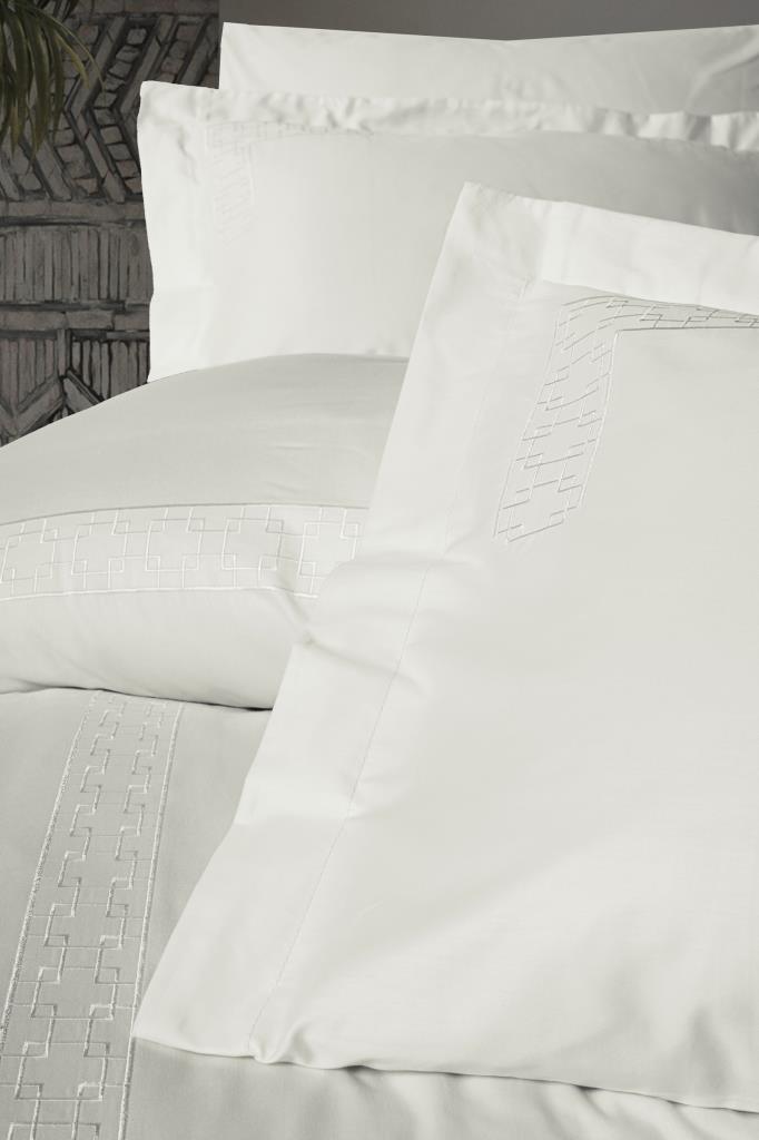 Cotton Box Brode Nakışlı Çift Kişilik Saten Nevresim Takımı Luxe Ekru