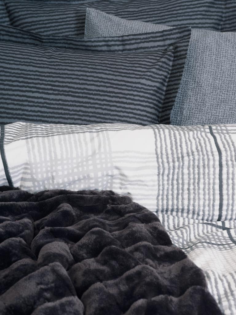 Cotton Box Trim Çift Kişilik Battaniyeli Nevresim Takımı Smooth Siyah